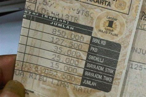 5 Cara Melihat STNK Motor dengan Cepat dan Mudah, Wajib Tahu! 5 Cara Melihat STNK Motor dengan Cepat dan Mudah, Wajib Tahu!