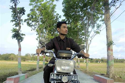 7 Alasan Mengapa Anda Harus Mengganti Plat Motor Setiap 5 Tahun untuk Mencegah Kecelakaan dan Denda! 7 Alasan Mengapa Anda Harus Mengganti Plat Motor Setiap 5 Tahun untuk Mencegah Kecelakaan dan Denda!