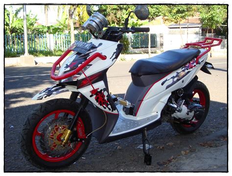7 Modifikasi Motor Matic Super Kece, Nomor 5 Bikin Ngiler! 7 Modifikasi Motor Matic Super Kece, Nomor 5 Bikin Ngiler!