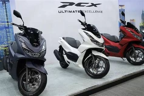 Honda PCX Electric: Harga 2023, 5 Kelebihan yang Bikin Skutik Lain Minder! Honda PCX Electric: Harga 2023, 5 Kelebihan yang Bikin Skutik Lain Minder!